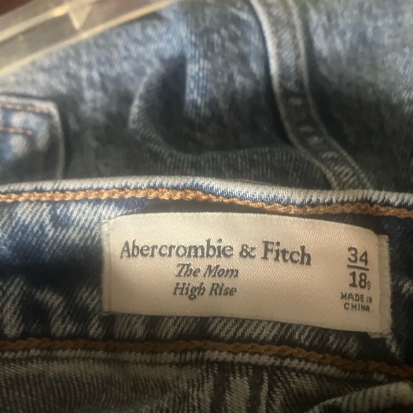 Abercrombie & Fitch The Mom High Rise Jeans 34/18 - Picture 5 of 5